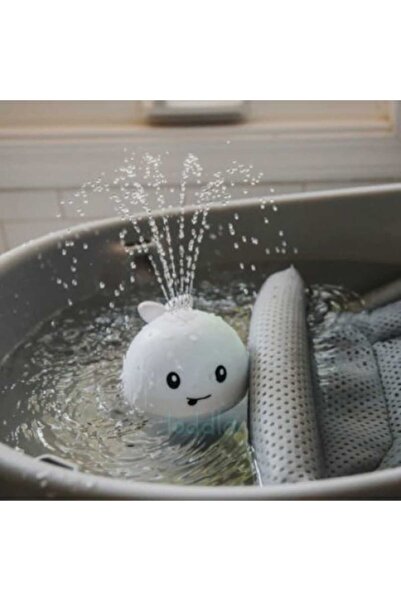 Amzo Bath Toy Whale with LED Light, Water Sprayer, Glows in the Dark, SLOSHY