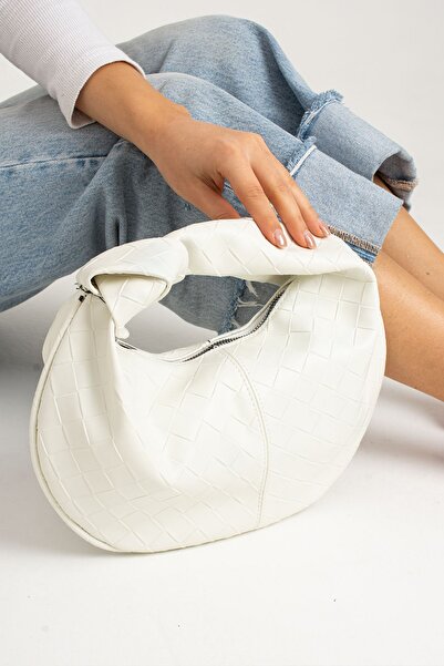 MODA Τσάντα με λεπτομέρεια πλεξούδα με κόμπους