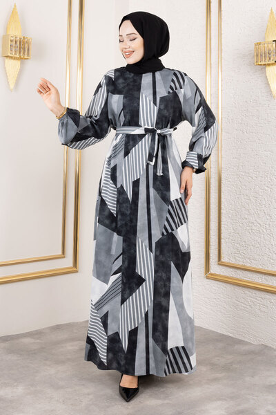 Tesettür Dünyası Geometrik Desenli Beli Kuşaklı Viskon Uzun Tesettür Elbise TSD250213 Gri
