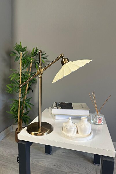 Bamyum Risso Dokulu Beyaz Masa Lambası Dekoratif Abajur Çocuk Odası Başucu Lambası Okuma Lambası