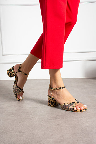 Güllü Shoes Furry Beige Leopard Patterned Thick Heeled Sandals – Stylish and Comfortable Women's Summer Shoes