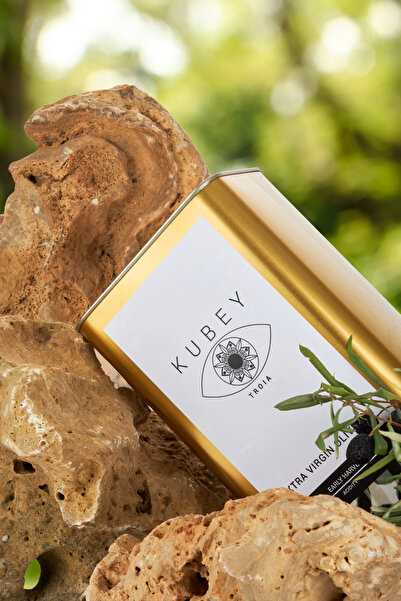 KUBEY NATURALS Soğuk Sıkım Natürel Sızma Zeytinyağı, Erken Hasat (5 lt)