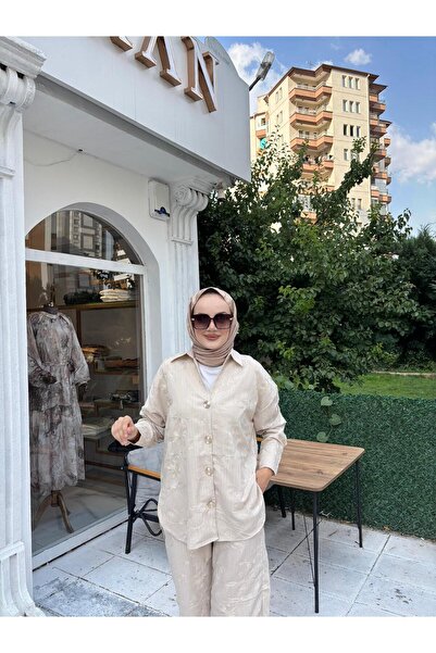 GOLD DÜĞMELİ KREM ALT ÜST TAKIM