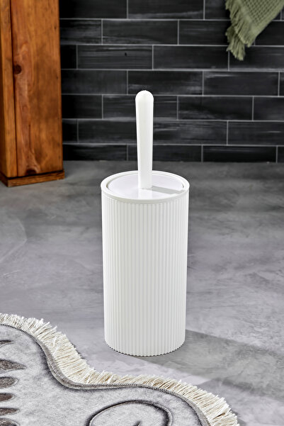 Elif Plastic فرشاة الحمام ذات الغطاء الدائري المخطط - فرشاة المرحاض