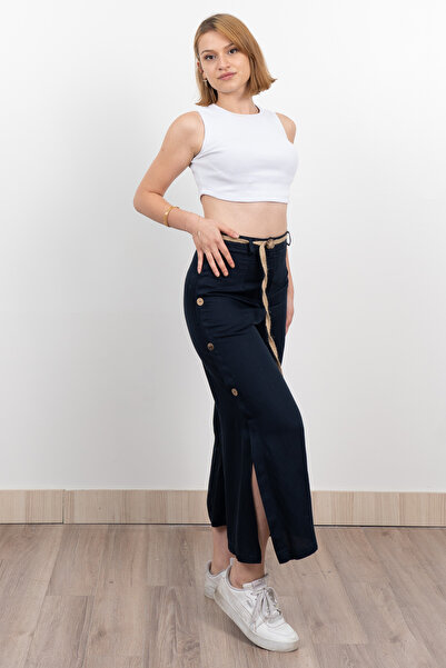 MissVina Yan Yarım Yırtmaçlı Süs Düğmeli Hasır Kemerli Keten Midi Boy Pantolon 30274