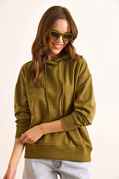 Olalook Kadın Haki Sırtı Baskılı Kapüşonlu Oversize 2 İp Sweatshirt SWT-19000721