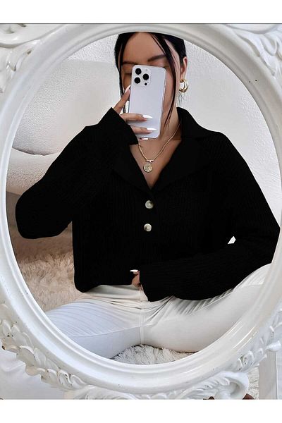 Gülçin Coşkun Buttoned Jacket Collar Comfortable Fit Women's Knitwear Sweater