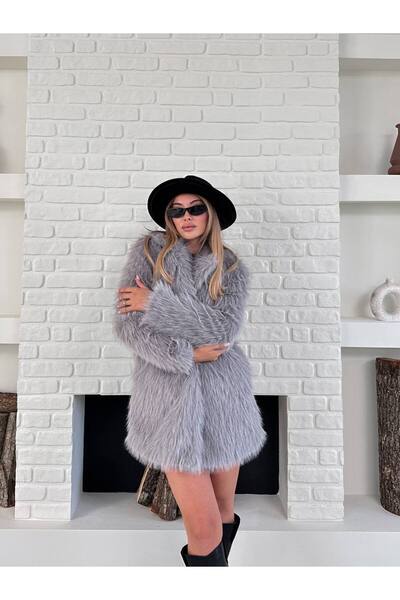 VESS MODA Women's Premium Quality Long Faux Fur Coat