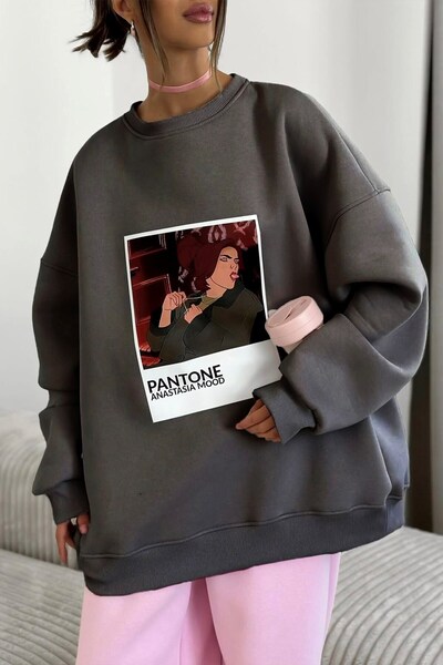 The Champ Clothing Γυναικείο φόρεμα oversize καπνιστό – 3 κλωστές με ριμπ, λαιμόκοψη, Pantone - με στάμπα πριγκίπισσας