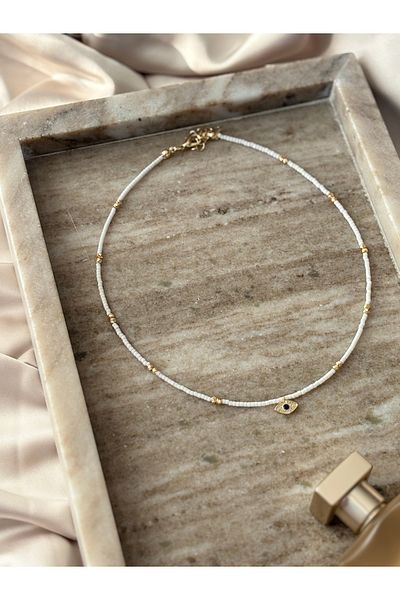 Le'sluette shadow of style Eye Charm Detailed Sand Bead Necklace