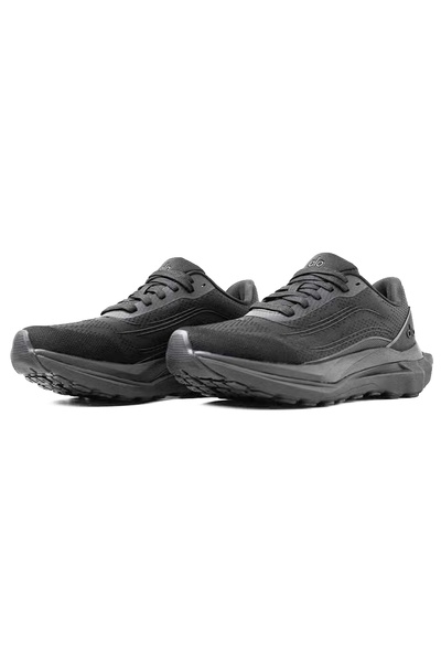 Alo Runner Sneakers for Men & Women – Lightweight Breathable Performance Shoes
