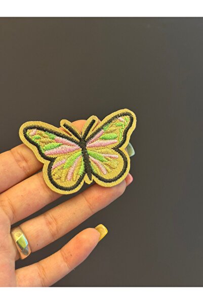 Gönülden Tasarım تطريز على الحديد على شكل فراشة 7X5 سم