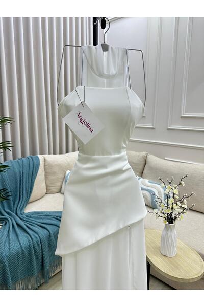 Angelinaa dress in vain
