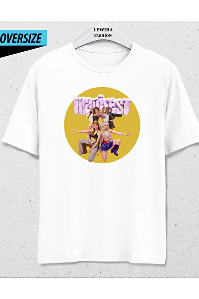 lovver تي شيرت مطبوع عليه تصميم مهرجان MANIFEST GROUP باللون الأبيض مقاس كبير