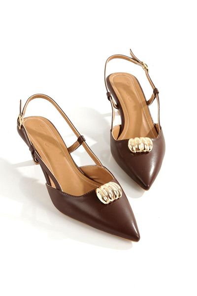 BAYRAMOĞLU KUNDURA Byk Closed Toe Gold Buckle Detail Bordo Heel Stylish Shoes