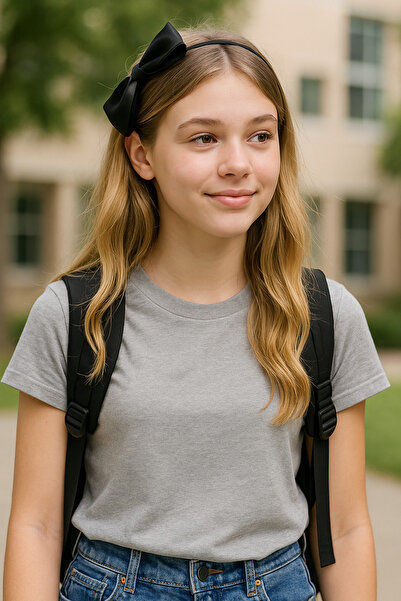 Pretty Siyah Saten Fiyonklu Taç – Şık Saç Bandı