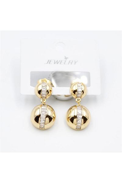 SepetBudur Baguette Stone Earrings - Gold