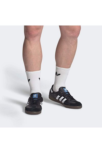adidas Sneaker
