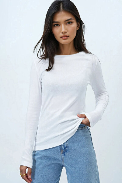 Trend Alaçatı Stili Women's White Crew Neck Basic Blouse Alc-X14389