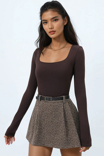 Trend Alaçatı Stili Salopetă cu gât pătrat maro amar pentru femei, cu închidere cu nasturi în partea inferioară, Alc-X14390