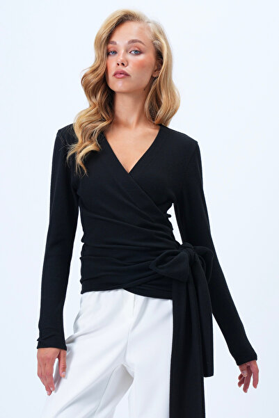 Trend Alaçatı Stili Women's Black Double Breasted Cut V Neck Waist Tie Detailed Blouse Alc-X14379