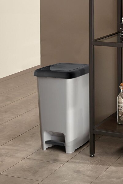 EWs 25 Liter Snap Trash Can