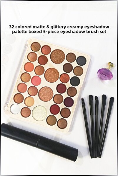 Nera Classy باليت ظلال عيون كريمي غير لامع ومتلألئ بـ 32 لونًا - مجموعة فرش ظ...