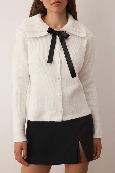 Trendyol Collection Ecru Soft Textured Ribbon Detailed Knitwear Cardigan Twoaw26Hi00215