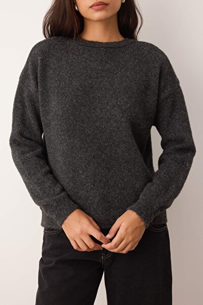 Trendyol Collection Anthracite Wool Soft Texture Wide Fit Knitwear Sweater Twoaw26Kz00224