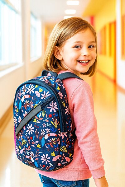 NewBag Нов сезон РЪЧНА ЧАНТА ЗА ДЕВОЙКИ ОТ ДЕТСКА ГРАДИНА - Тропически мотив