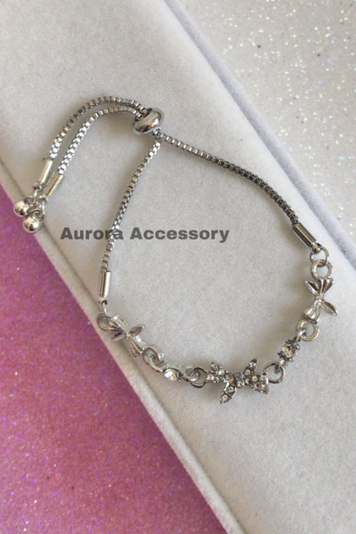 AurorAccessory Üçlü Fiyonk Detay Asansörlü Bileklik (İnce Bileklere Uygun)