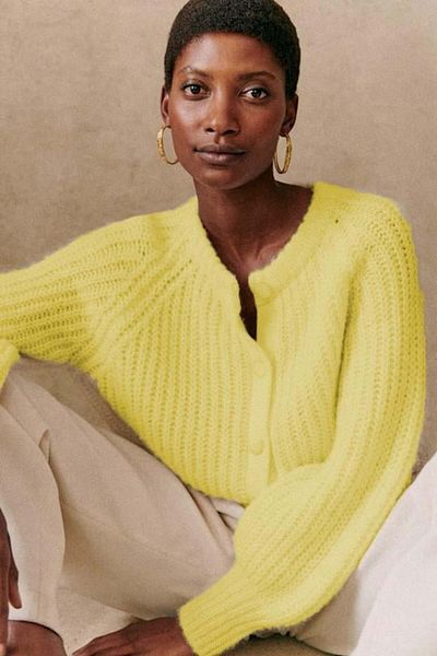 Madmext Yellow Crew Neck Thessaloniki Knitted Buttoned Women's Cardigan Mg2487