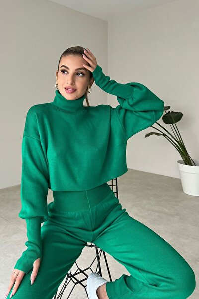 bayansepeti Hand-stitched Knitwear Crop and High Waist Green Knitwear Trousers Set 015