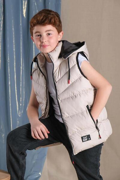 Zaziko Kids Boy's Detachable Hooded Puffer Vest 2063Y