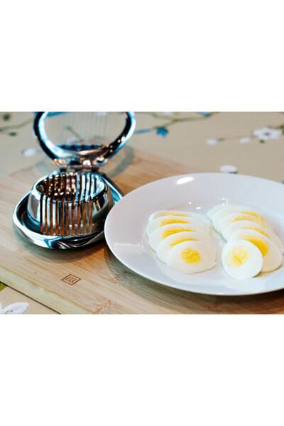 Rissa Multifunctional Egg slicer made of high-quality stainless steel.