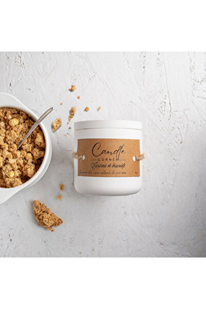 Candle Corner Lumânare parfumată lucrată manual din ceară de soia 100% natura...