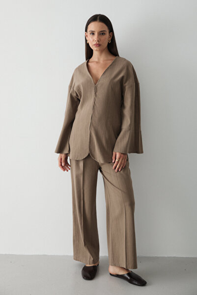 JASTE Women's Mink V-Neck Hidden Button Top & Elastic Pants Linen Bottom & Top Set