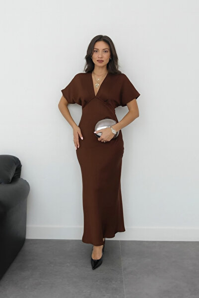 My Blog Hnědé krepové saténové šaty - 203111