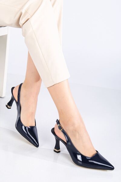 MaskButik Navy Blue Nomi Heeled Patent Leather Shoes