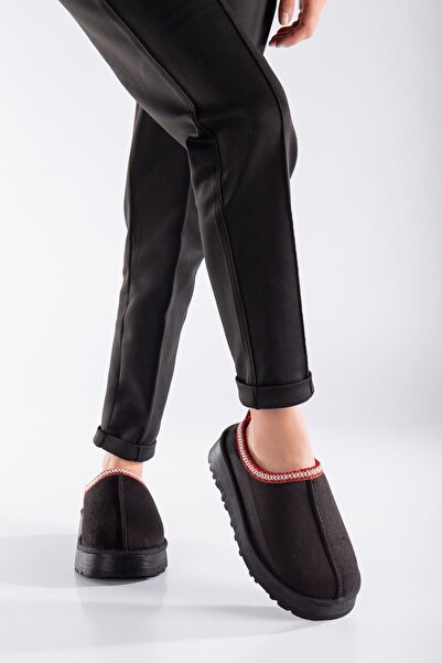 MaskButik Стела Уг пантофи черни