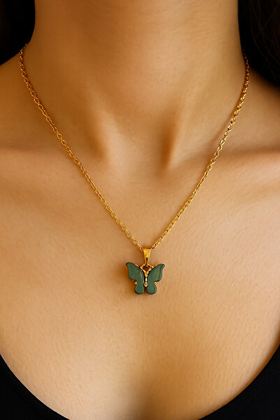 NAS fashion قلادة نسائية على شكل فراشة خضراء تحمل أناقة وتألق الطبيعة