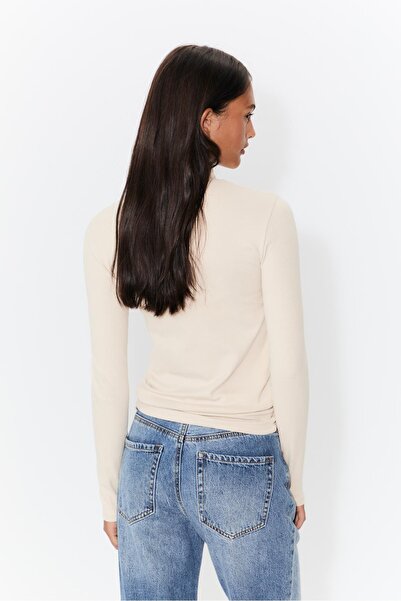 Stradivarius Basic high neck T-shirt