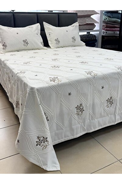 BERRY Dreams Embroidered Pique Set 260/260 cm Coffee Flower