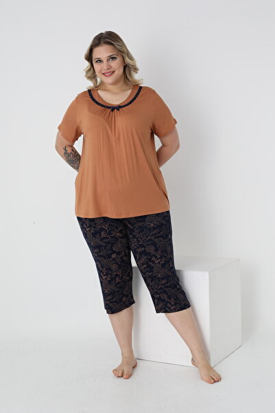 Cotpark Women's Plus Size Viscose Elastane Fabric Short Sleeve Capri Suit 14684