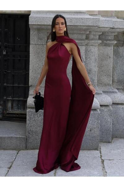 theanemos Şarap Rengi Sırt Dekolteli Boyundan Bağlamalı Uzun Elbise