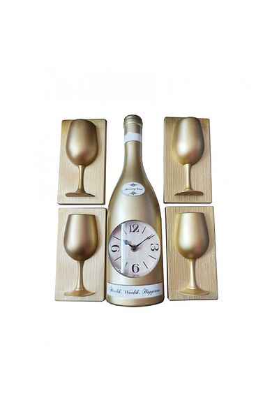 SDX Market Champagne bottle wall clock with 4 stemmed glass ornaments
