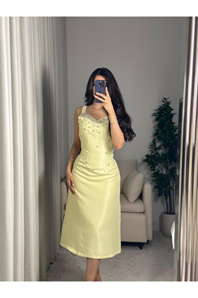 SELSAL Midi embroidered dress