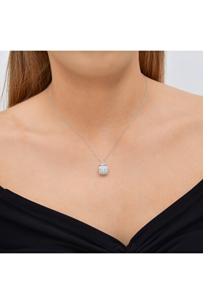 Pırlandia 0,41 Karat Pırlanta Baget Kolye