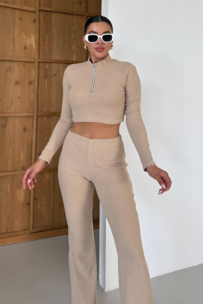 MODAGEN Kadın Bej Yarım Fermuarlı Crop Alt-Üst Pantolonlu Takım