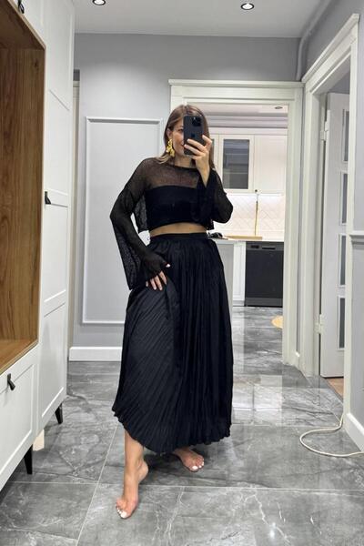 Banu Angay Summer Breeze Thin Knitwear Black